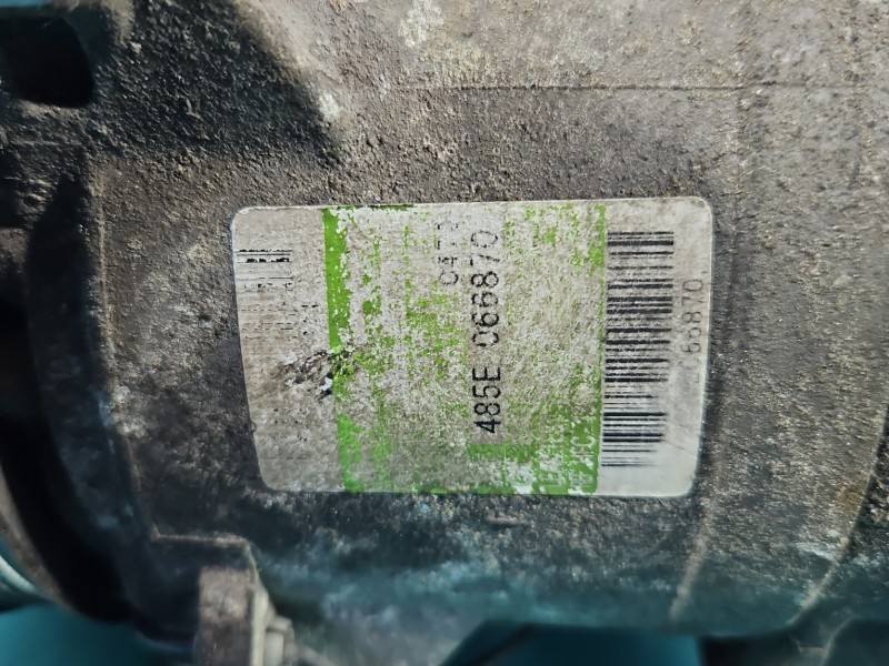 Компресор кондиціонера Volvo V50 485E066870 — фото деталі 3