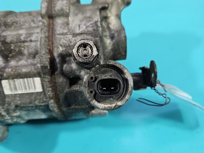 Компресор кондиціонера Toyota Avensis T27 447250-0852 — фото деталі 4