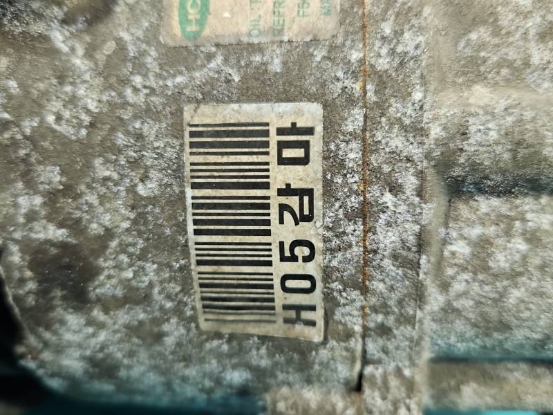 Компрессор кондиционера Hyundai I30 F500-AN8AA01 — фото детали 5