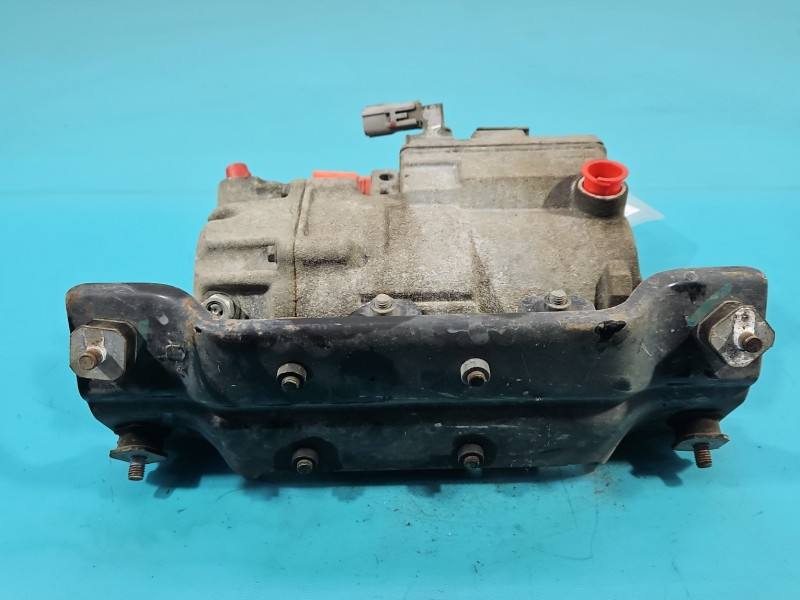 Компрессор кондиционера Tesla Model S 042200-0691 — фото детали 6