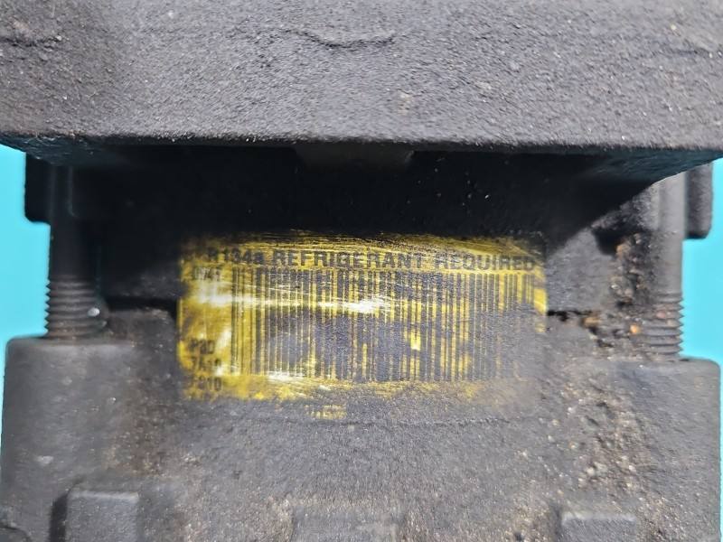 Компрессор кондиционера Ford Focus 6G91-19D629-DB — фото детали 8