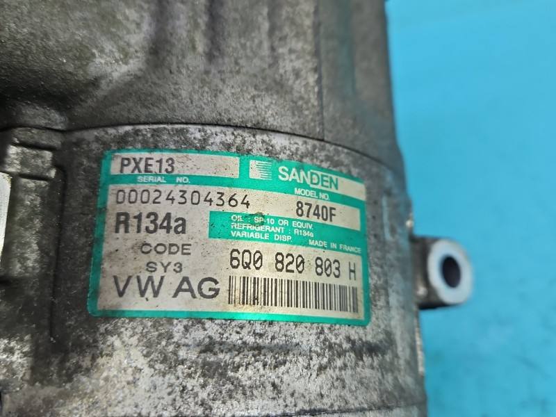 Компресор кондиціонера Seat Ibiza 6Q0820803H — фото деталі 3