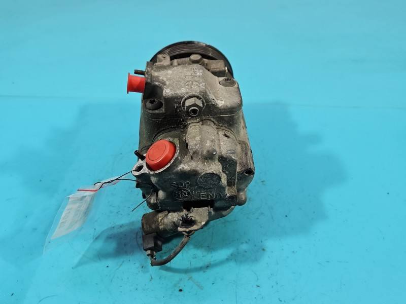 Компресор кондиціонера Seat Ibiza 6Q0820803H — фото деталі 4