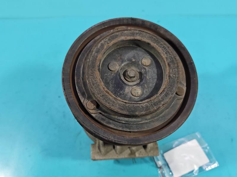 Компрессор кондиционера Hyundai I30 F500-AN6AA05 — фото детали 4