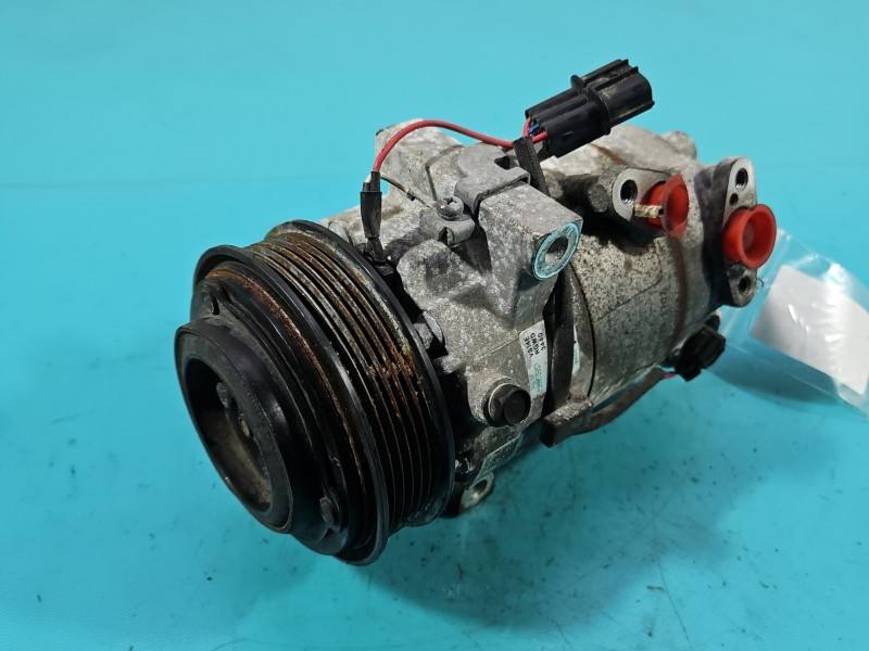 Компресор кондиціонера Kia Ceed 97701J7000
