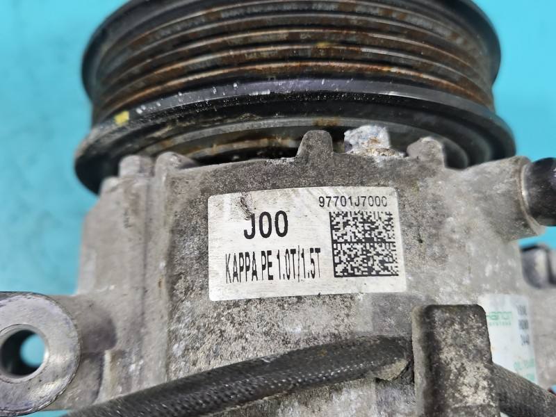 Компресор кондиціонера Kia Ceed 97701J7000 — фото деталі 10