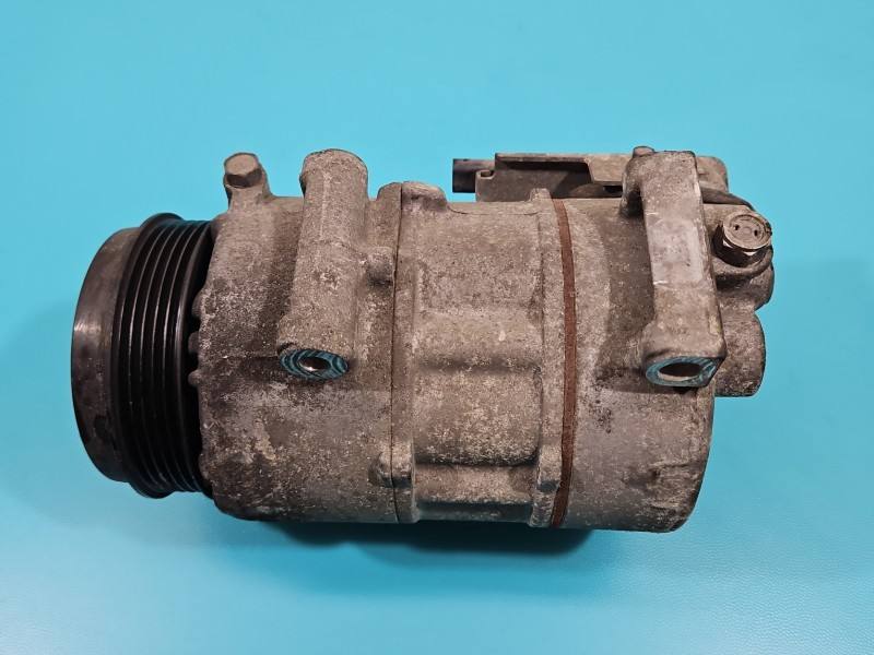 Компресор кондиціонера Mercedes A W169 A0012309111 — фото деталі 8