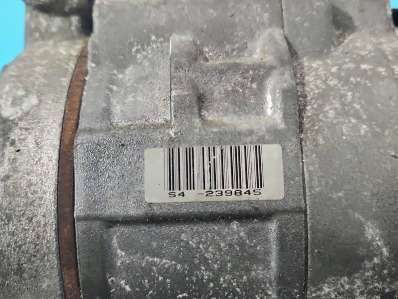 Компрессор кондиционера Subaru Tribeca 247300-4211 — фото детали 8