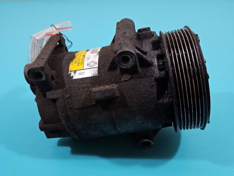 Компресор кондиціонера Nissan Primera 8200053264 — фото деталі 3