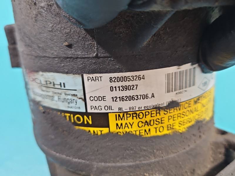 Компресор кондиціонера Nissan Primera 8200053264 — фото деталі 8