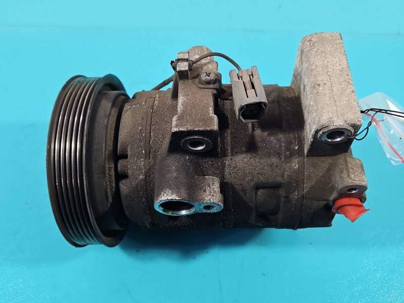 Компресор кондиціонера Mazda 6 Z0004400A — фото деталі 2