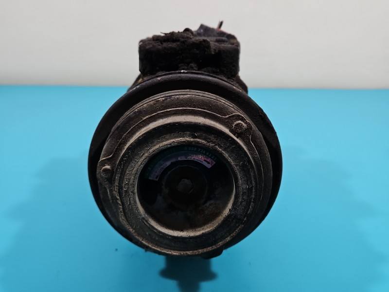 Компресор кондиціонера Mercedes Vito A0002302011 — фото деталі 3