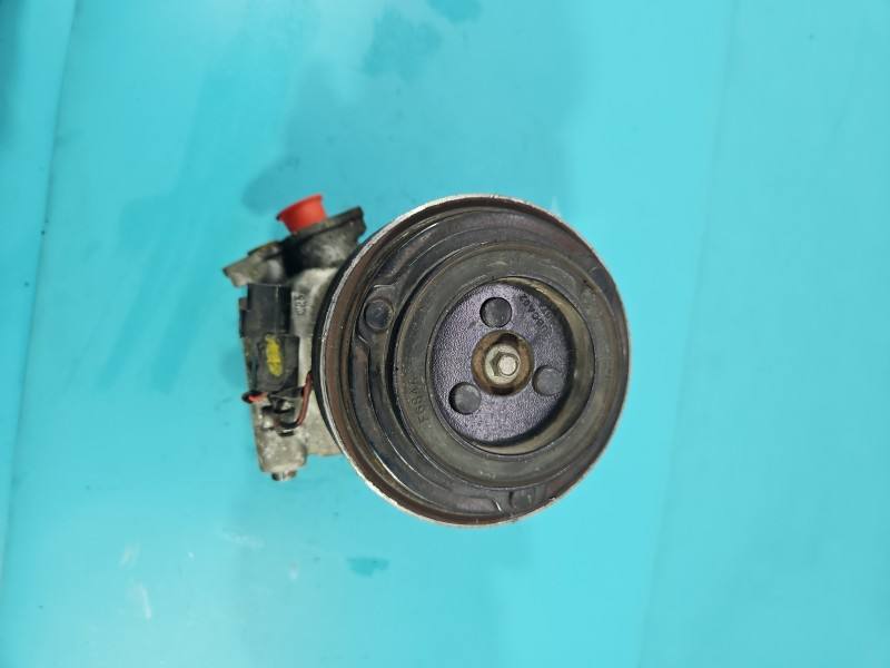 Компрессор кондиционера Mazda CX-5 F500-JUBCA-10 — фото детали 6