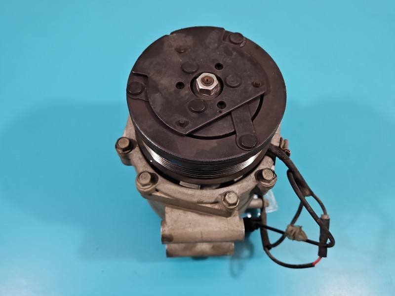 Компрессор кондиционера Honda Civic KTT090178 — фото детали 2