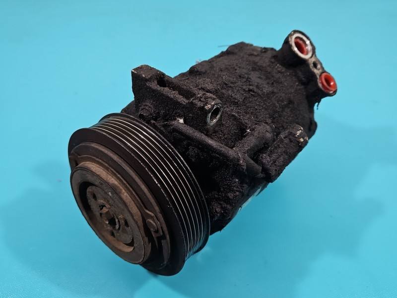 Компресор кондиціонера Alfa romeo 159 60693331