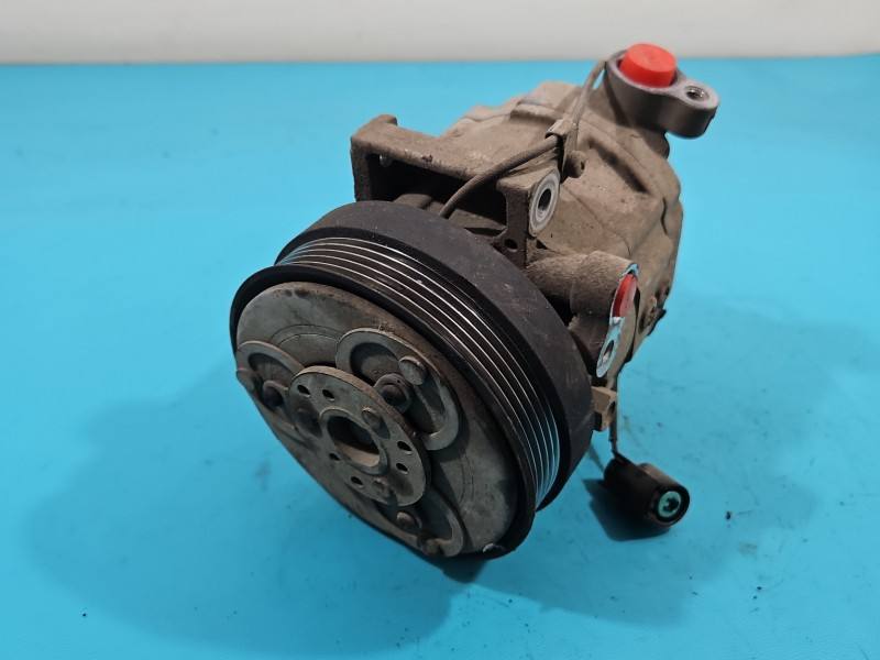 Компрессор кондиционера Mitsubishi Pajero 506021-5201