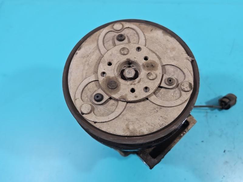 Компрессор кондиционера Mitsubishi Pajero 506021-5201 — фото детали 5