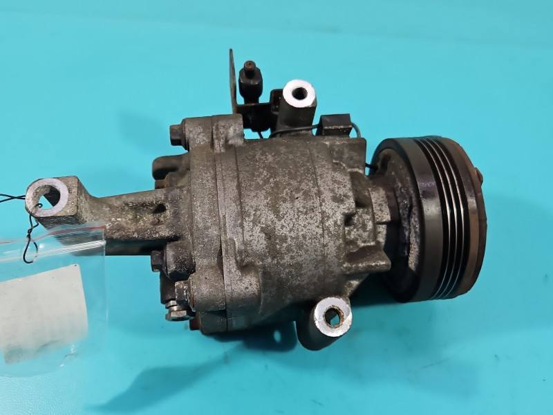 Компрессор кондиционера Suzuki Swift 95200-68LA2 — фото детали 5