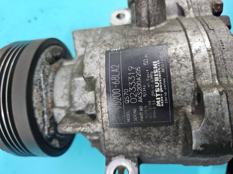 Компрессор кондиционера Suzuki Swift 95200-68LA2 — фото детали 7