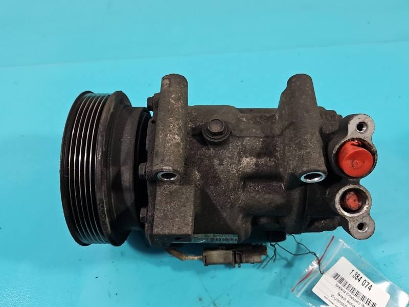Компресор кондиціонера Renault Modus 8200365787 — фото деталі 3