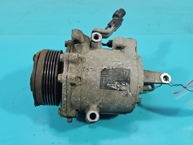 Компрессор кондиционера Mitsubishi Colt MN164472