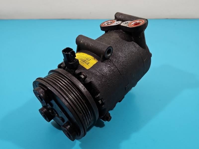 Компресор кондиціонера Ford Focus 3M5H-19D629-PF