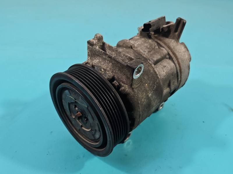 Компресор кондиціонера Peugeot 308 447190-8122