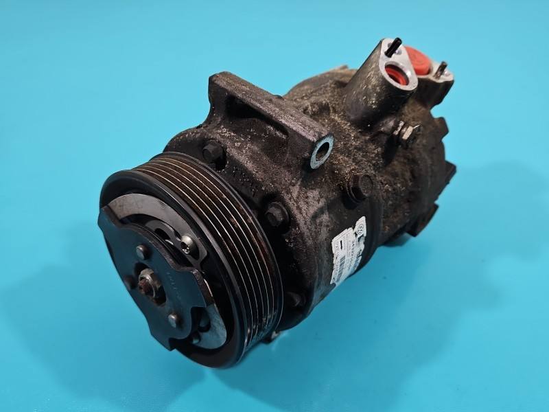 Компресор кондиціонера Volkswagen Sharan 1K0820808B