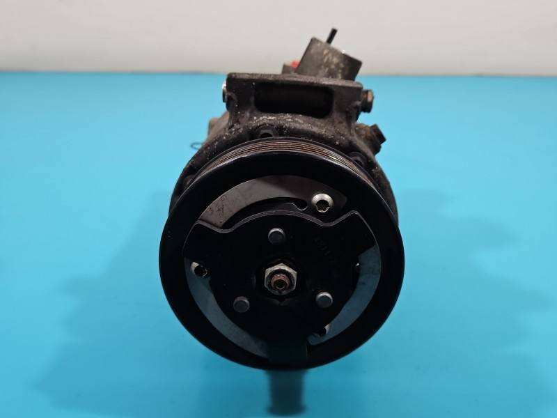 Компресор кондиціонера Volkswagen Sharan 1K0820808B — фото деталі 2