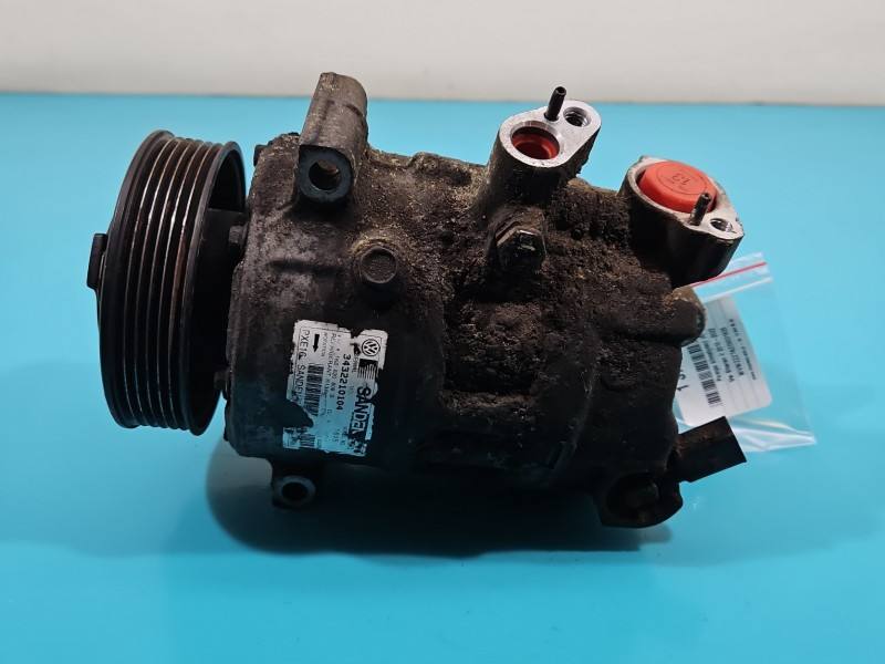 Компресор кондиціонера Volkswagen Sharan 1K0820808B — фото деталі 5