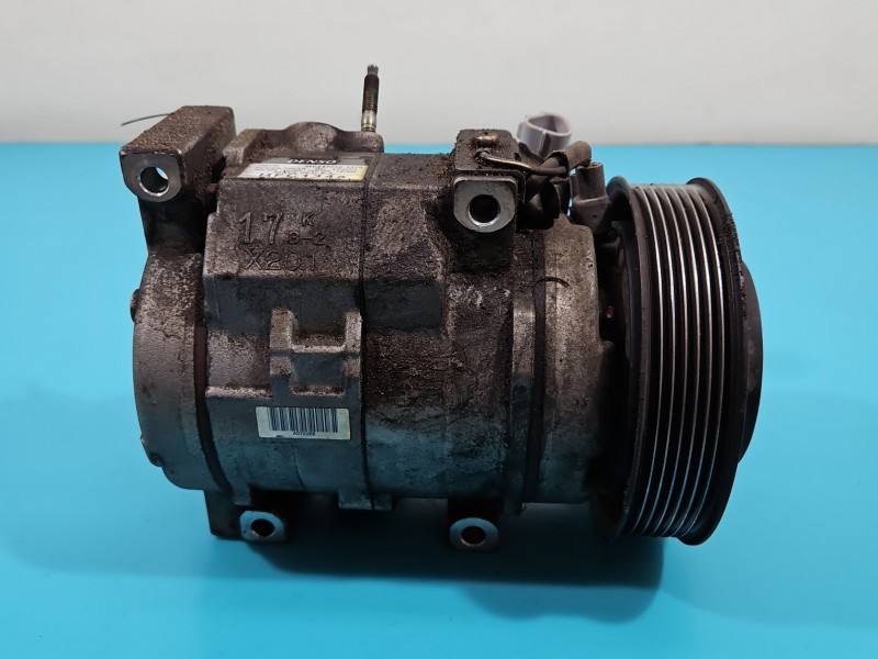 Компресор кондиціонера Toyota Camry 447220-4270 — фото деталі 4