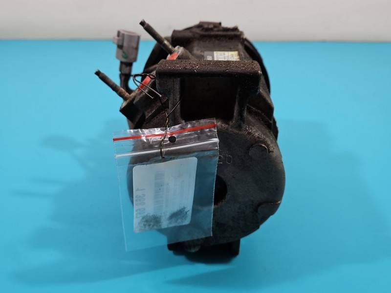 Компресор кондиціонера Toyota Camry 447220-4270 — фото деталі 5