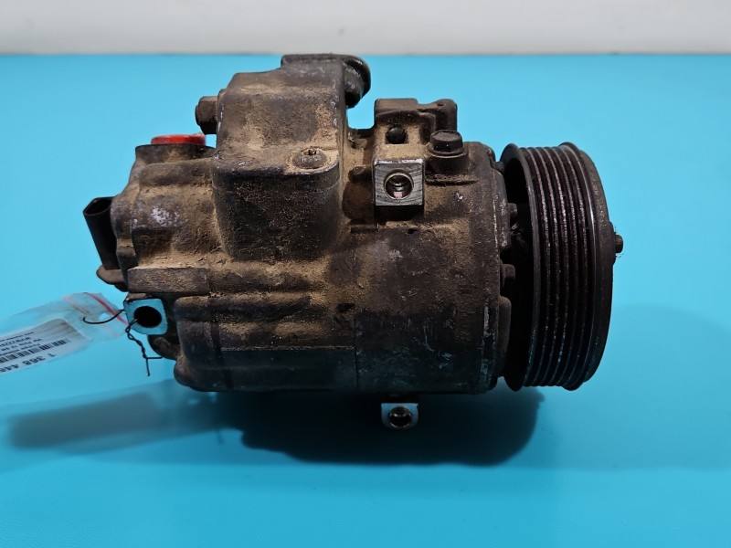 Компресор кондиціонера Volkswagen Polo 6Q0820803H — фото деталі 3