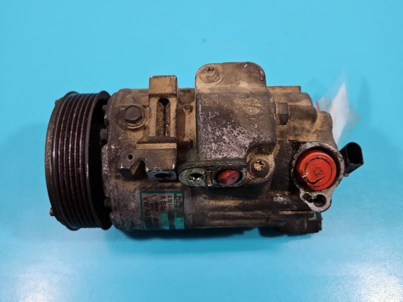 Компресор кондиціонера Volkswagen Polo 6Q0820803H — фото деталі 7
