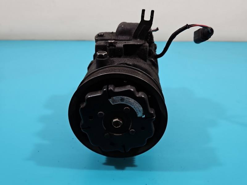 Компресор кондиціонера Skoda Fabia 1 6Q0820803G — фото деталі 2