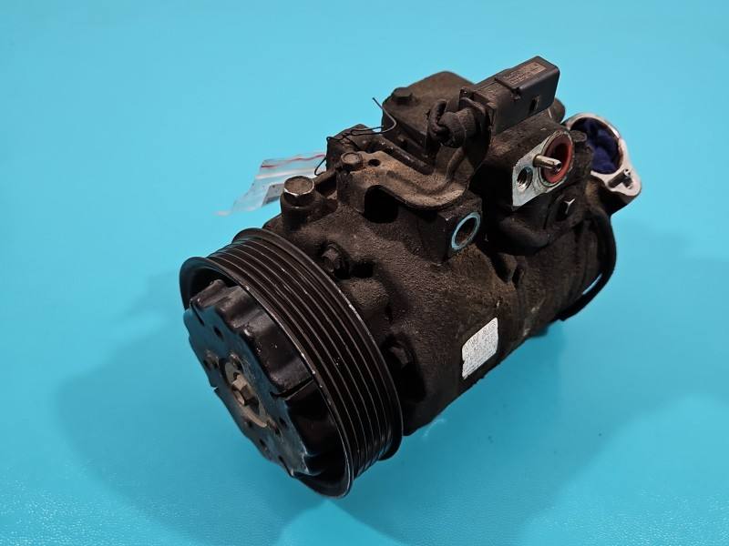 Компресор кондиціонера Seat Ibiza 6Q0820803G