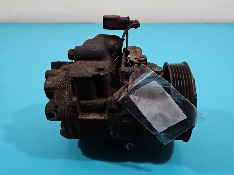 Компресор кондиціонера Seat Ibiza 6Q0820803G — фото деталі 3