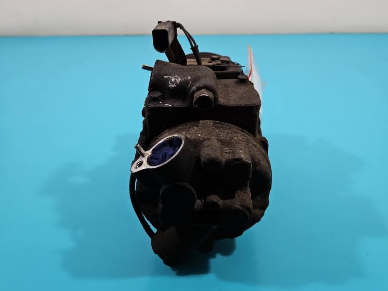 Компресор кондиціонера Seat Ibiza 6Q0820803G — фото деталі 4