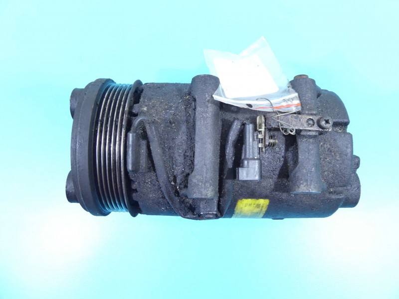 Компресор кондиціонера Ford Focus 4M5N-19D629-AC — фото деталі 5