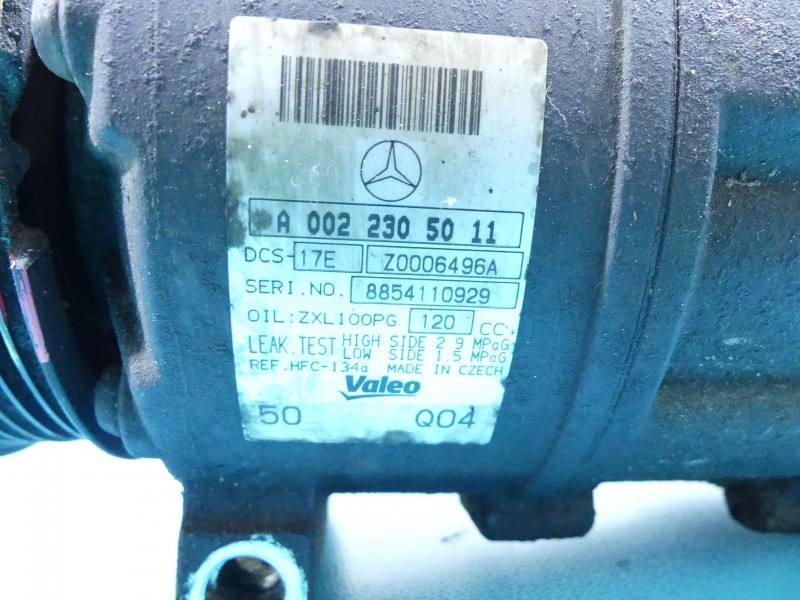 Компресор кондиціонера Mercedes C W204 A0022305011 — фото деталі 7