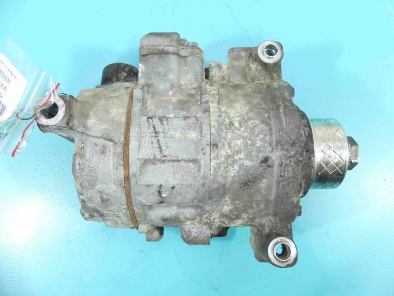 Компресор кондиціонера Audi A6 C7 4G0260805D — фото деталі 4
