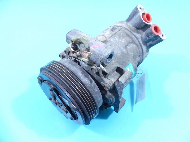 Компрессор кондиционера Renault Clio 7700115830