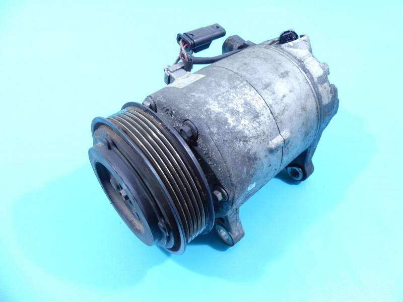 Компресор кондиціонера BMW 2 F45 F46