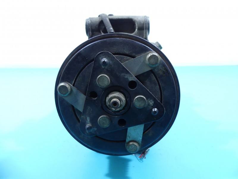 Компресор кондиціонера Land Rover Range Rover 9X23-19D629-DA — фото деталі 2