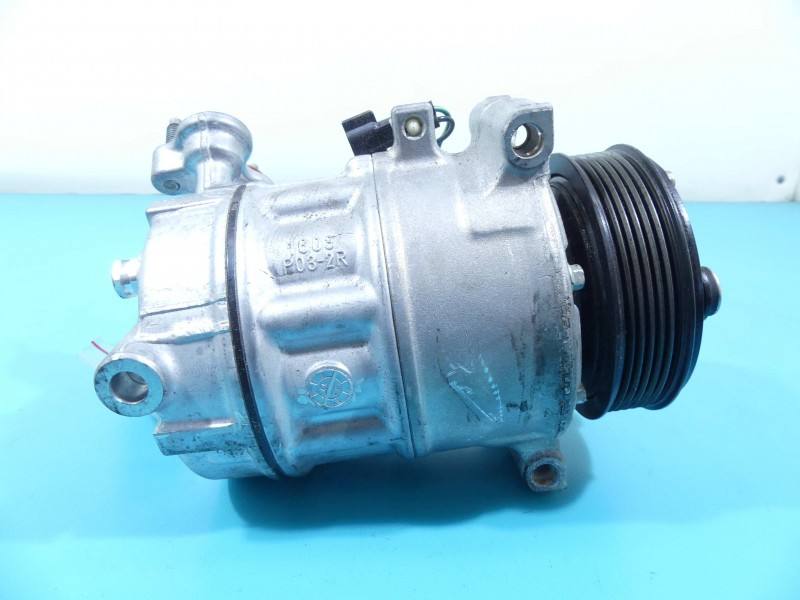 Компрессор кондиционера Volvo V40 9997681902301 — фото детали 3