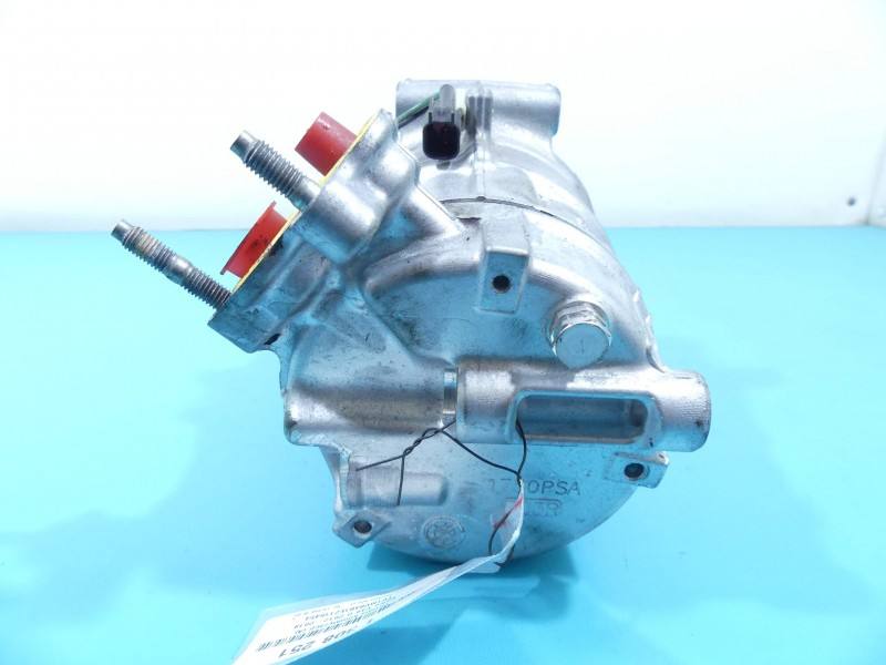 Компрессор кондиционера Volvo V40 9997681902301 — фото детали 4
