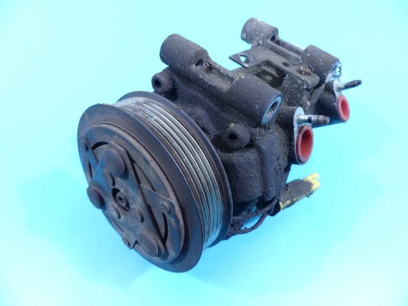 Компресор кондиціонера Peugeot 301 9814865380