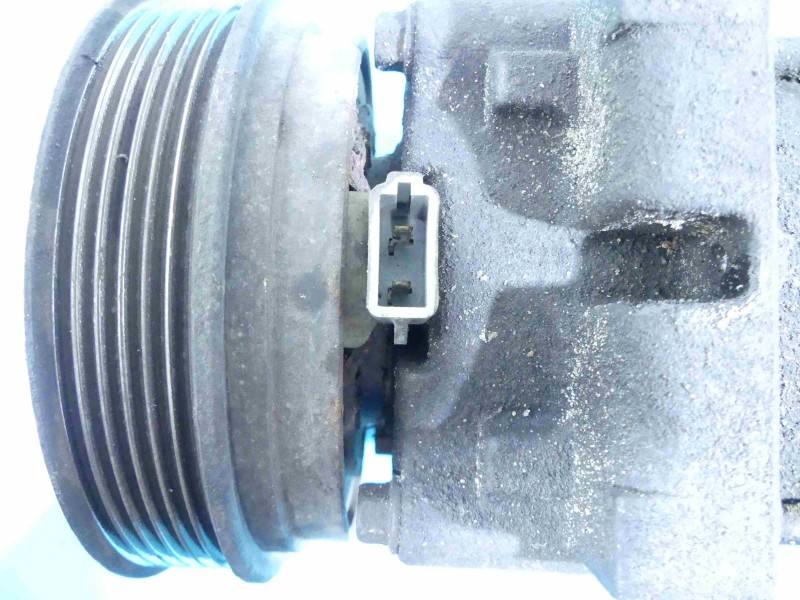 Компрессор кондиционера Ford Fiesta — фото детали 8