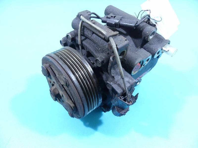 Компресор кондиціонера Mitsubishi Carisma MR500007