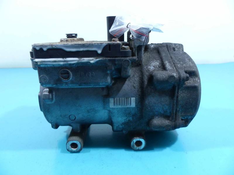 Компрессор кондиционера Toyota Estima 88370-28020 — фото детали 4